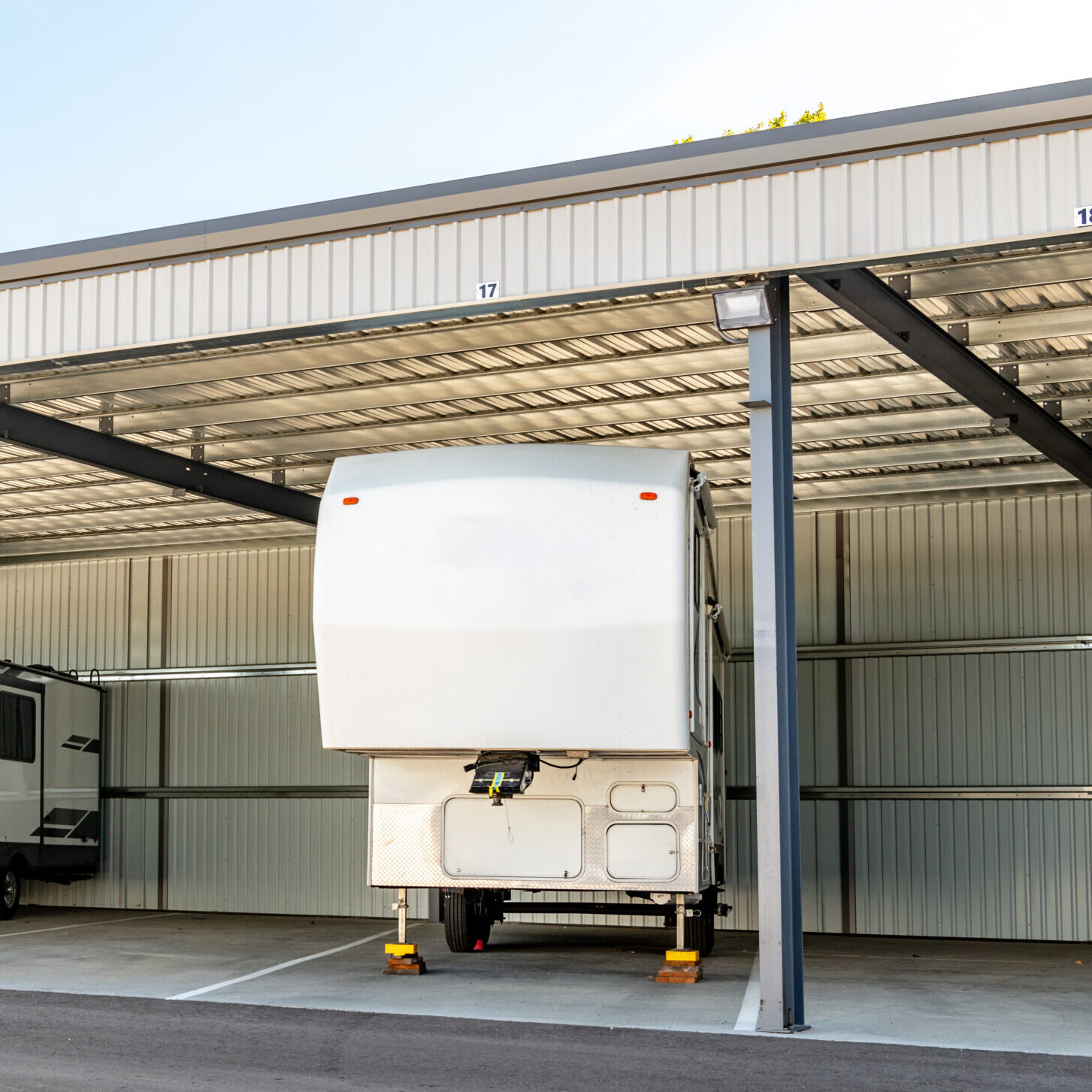 Vehicle, RV, & Boat Storage – On Top of the World Info